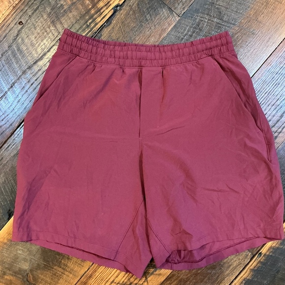 Men’s Lululemon T.H.E. Shorts Burgundy|  Athletic Training Shorts Small - Picture 6 of 7
